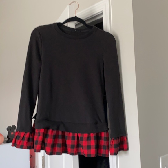 Sweaters - Long plaid sweater